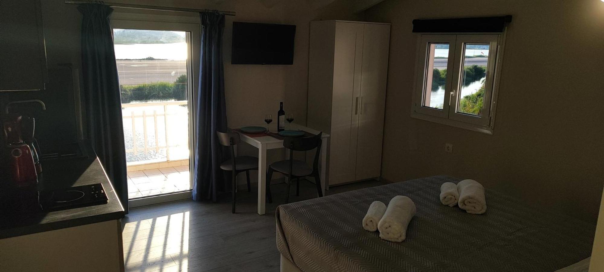 Anna Kanoni Apartment Perama (Corfu)